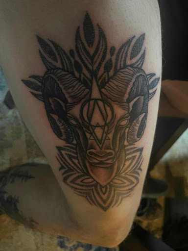 Explore tattoo simple ideas, creative tattoo ideas in Milwaukee, available at Mike Davenport Tattoo