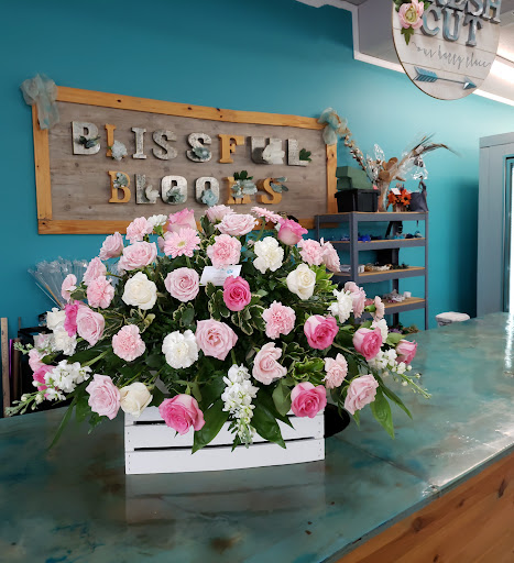 Florist «Blissful Blooms Floral», reviews and photos, 17 East Ave, Monroe, OH 45050, USA