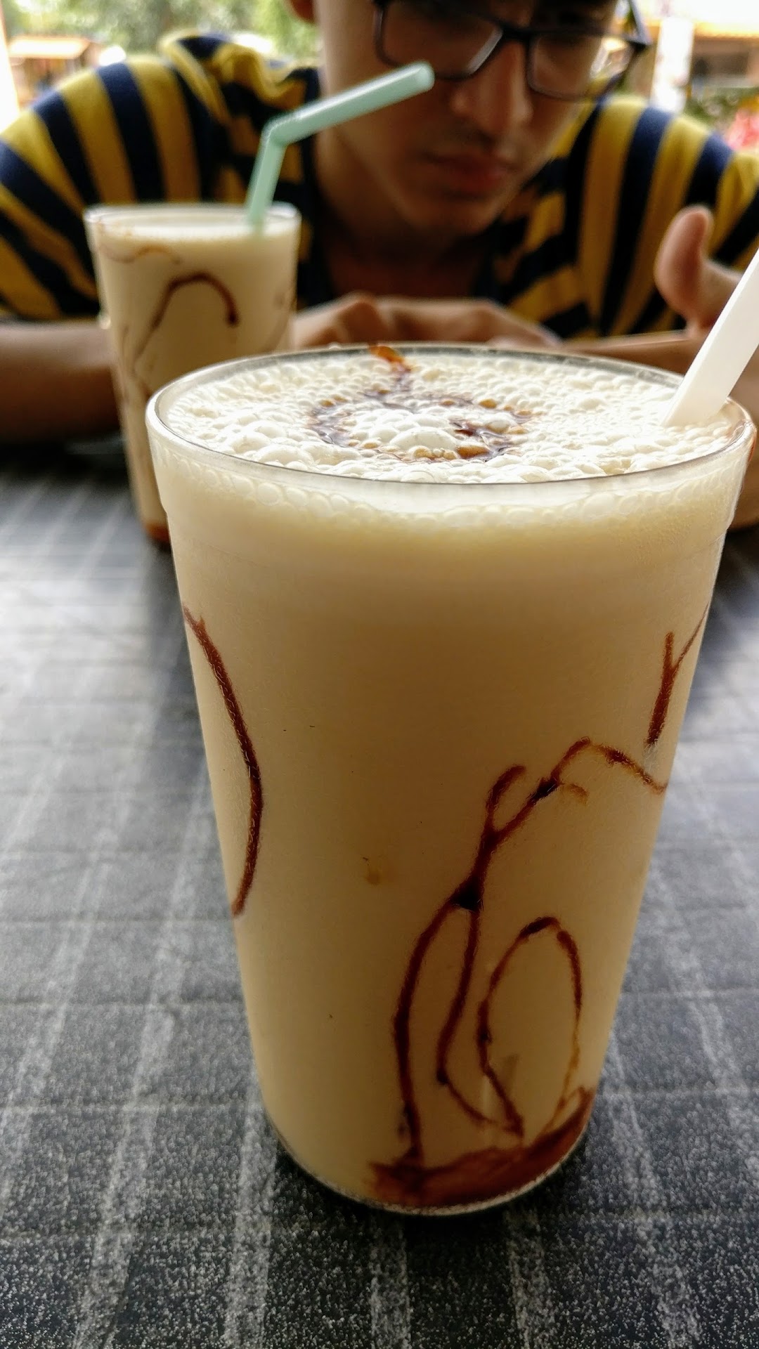 Moreshwar Snacks Centre
