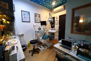 DENTAL KLINIK 37 image