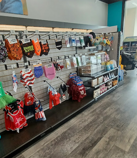 Pet Supply Store «Pet Supermarket», reviews and photos, 6307 N 9th Ave #1, Pensacola, FL 32504, USA