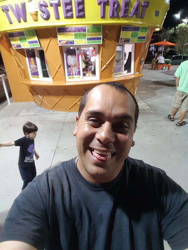 Ice Cream Shop «Twistee Treat Valrico», reviews and photos, 1886 FL-60, Brandon, FL 33511, USA
