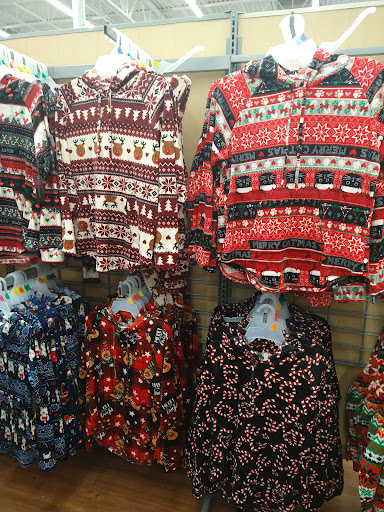 Discount Store «Walmart», reviews and photos, 4300 Missouri Flat Rd, Placerville, CA 95667, USA