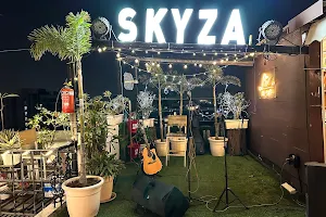 SKYZA Rooftop Lounge image