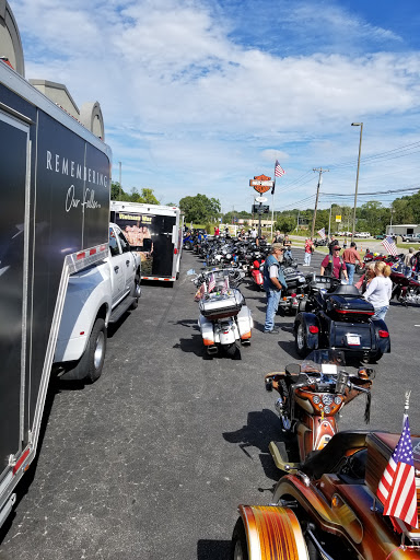 Harley-Davidson Dealer «Appleton Harley-Davidson®», reviews and photos, 2501 Highway 41A Byp B, Clarksville, TN 37043, USA