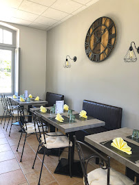 Atmosphère du Restaurant L'entre deux gares à Thoiras - n°7