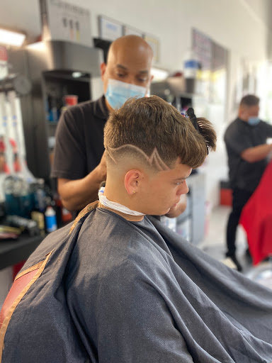 Barber Shop «Famous Barbershop 2», reviews and photos, 36184 US-27, Haines City, FL 33844, USA