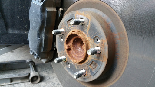 Tire Shop «Discount Tire Store - Humble, TX», reviews and photos, 20130 US-59, Humble, TX 77338, USA