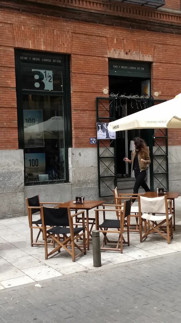 Imagen de Ocho y Medio - Libros de Cine (12 de 27)
