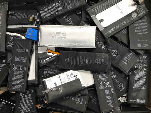 Phone Repair Service «A2 Phone Repair», reviews and photos, 3980 Platt Rd, Ann Arbor, MI 48108, USA