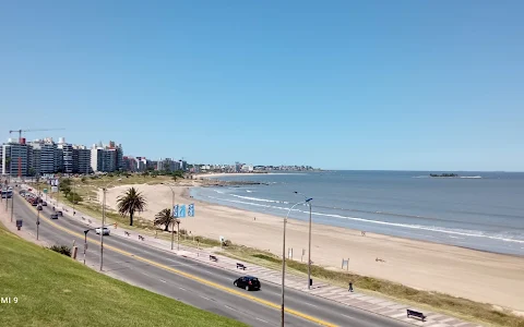 Rambla del Buceo image