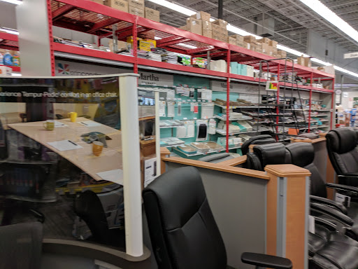 Office Supply Store «Staples», reviews and photos, 1104 W Broad St, Falls Church, VA 22046, USA