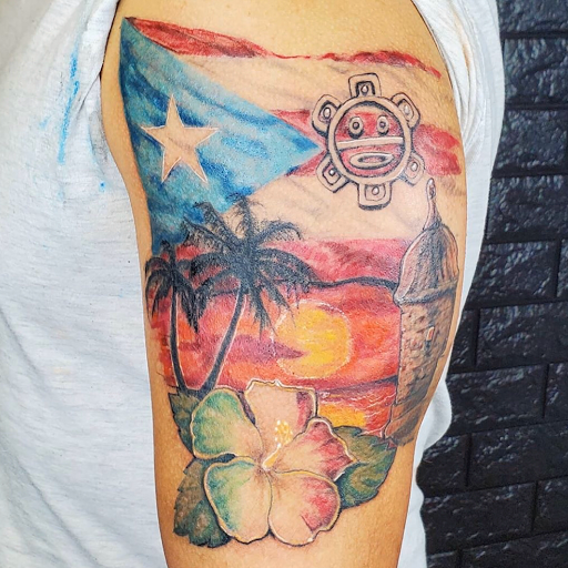 Explore free hand tattoo ideas, creative tattoo ideas in Kenosha, available at Kenosha Tattoo Company