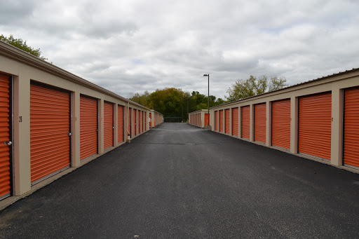 Self-Storage Facility «EZ Self Storage», reviews and photos, 1019 W Rawson Ave, Oak Creek, WI 53154, USA