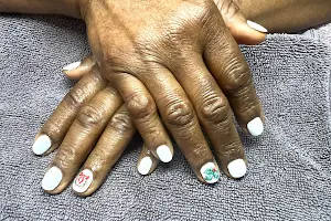 Long Nails image