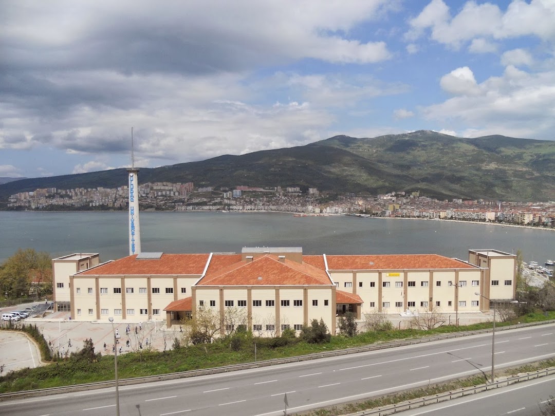 Gemlik Atatepe Mesleki ve Teknik anadolu Lisesi