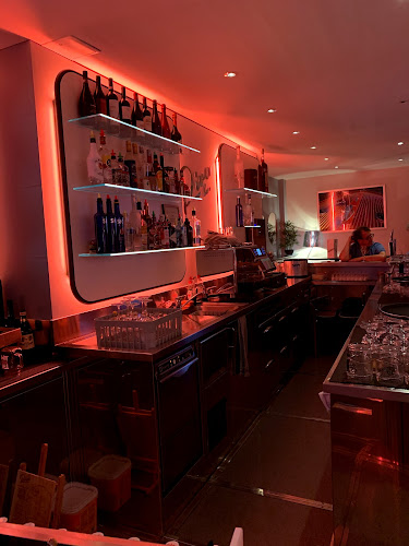 Rezensionen über Riva Bar in Montreux - Bar