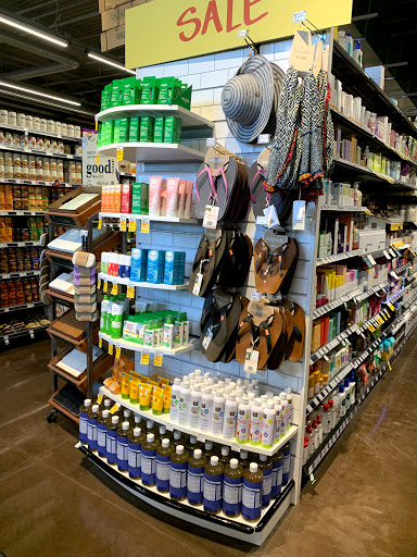 Grocery Store «Whole Foods Market», reviews and photos, 415 Newport Center Dr, Newport Beach, CA 92660, USA