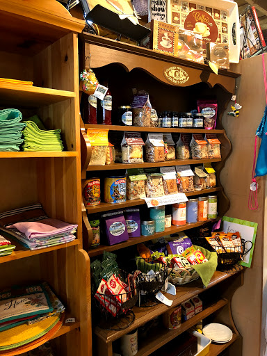 Gift Shop «Beach Basket Gift, Clothing & Christmas Shop», reviews and photos, 4102 Harborview Dr, Gig Harbor, WA 98332, USA