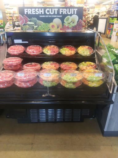 Grocery Store «Safeway», reviews and photos, 6235 Oxon Hill Rd, Oxon Hill, MD 20745, USA