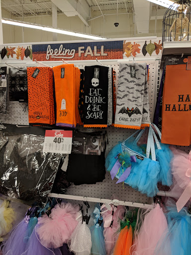 Shopping Mall «Merchants Walk Shopping Center», reviews and photos, 7580 W Broad St, Richmond, VA 23294, USA