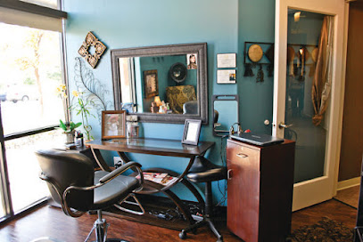 Phenix Salon Suites Fayetteville