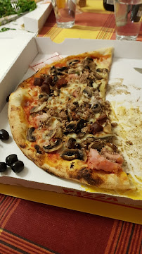 Pizza du Restaurant italien Pizzeria d'Annabella à Saint-Maur-des-Fossés - n°3
