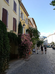 Photo n°16 de L'arbre à Pizza à Buis-les-Baronnies ()