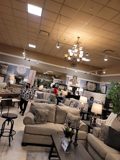 Furniture Store «Ashley HomeStore», reviews and photos, 9301 Tampa Ave, Northridge, CA 91324, USA
