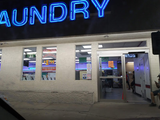 Laundromat «Gilbert Coinless Laundry», reviews and photos, 334 N Gilbert Rd, Mesa, AZ 85203, USA