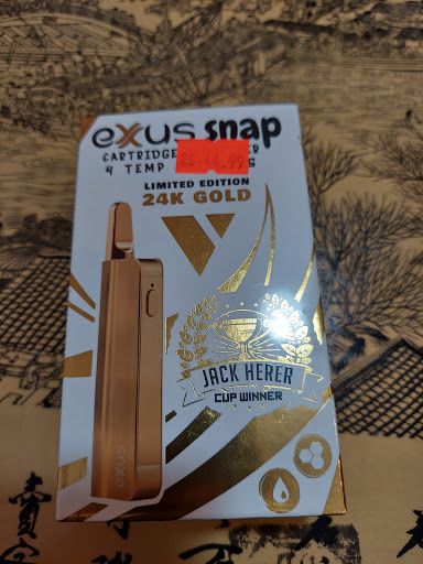 Novelty Store «Staxx Smoke and Gift Shop», reviews and photos, 8125 E 51st St c, Tulsa, OK 74145, USA