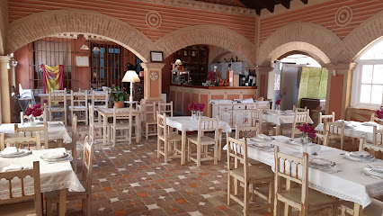 Restaurante La Pescadería - C. del Lagar, 3, 41808 Villanueva del Ariscal, Sevilla, Spain