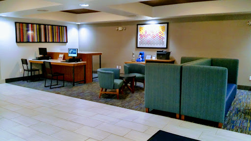Hotel «Holiday Inn Express & Suites Sparta», reviews and photos, 1301 N Market St, Sparta, IL 62286, USA