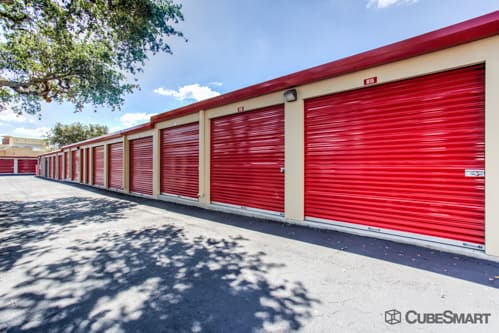 Self-Storage Facility «CubeSmart Self Storage», reviews and photos, 6915 Manatee Ave W, Bradenton, FL 34209, USA