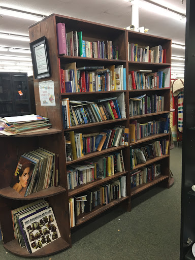 Thrift Store «The Salvation Army Family Store & Donation Center», reviews and photos