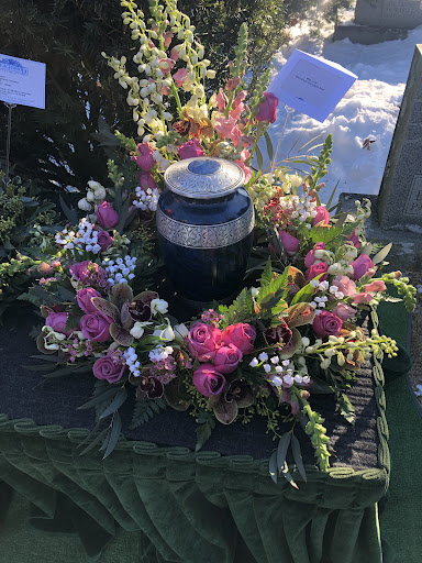 Florist «Beachwood Florist», reviews and photos, 325 New Haven Ave, Milford, CT 06460, USA