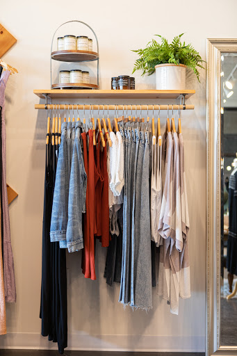 Boutique «Lily & Sparrow Boutique», reviews and photos, 8890 E 116th St #140, Fishers, IN 46038, USA