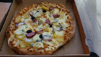 Plats et boissons du Pizzas à emporter Pizzasta & Gourmandises à Valdoie - n°2