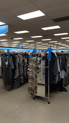 Clothing Store «Ross Dress for Less», reviews and photos, 10822 Sudley Manor Dr, Manassas, VA 20109, USA
