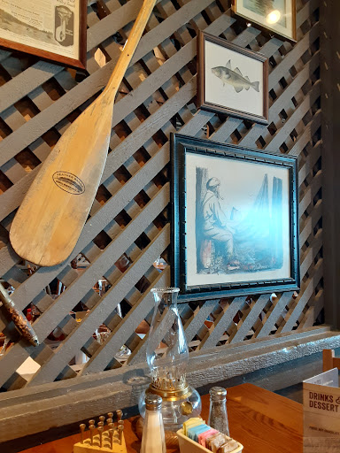 American Restaurant «Cracker Barrel Old Country Store», reviews and photos, 4 Merritt Blvd, Fishkill, NY 12524, USA