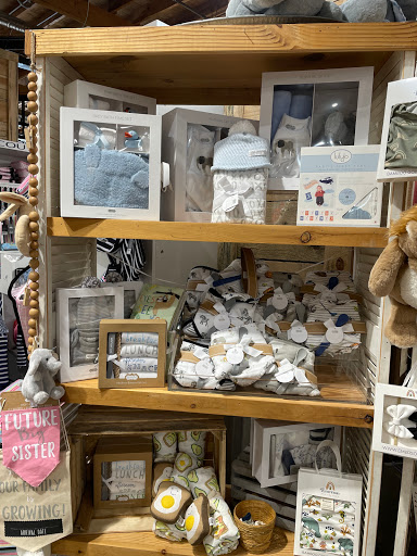 Gift Shop «Under the Carolina Moon», reviews and photos, 141 Patchwork Row, Easley, SC 29640, USA