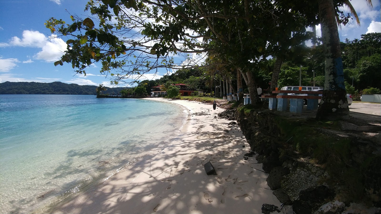 Foto av Riptide Beach Bar med vit sand yta