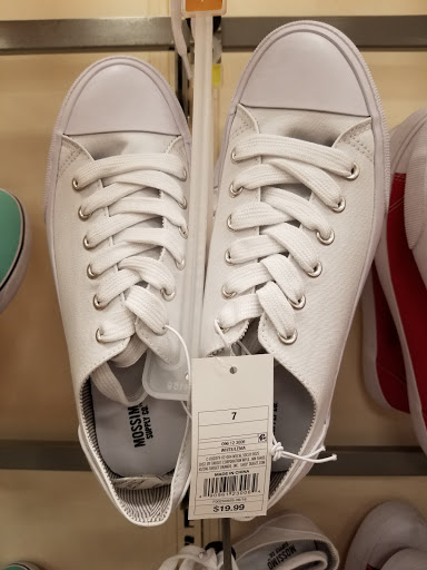 Department Store «Target», reviews and photos, 2462 Foothill Blvd, La Verne, CA 91750, USA