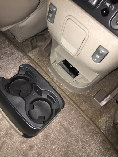 Used Car Dealer «The Auto Livery», reviews and photos, 4168 Hamilton Cleves Rd, Fairfield, OH 45014, USA