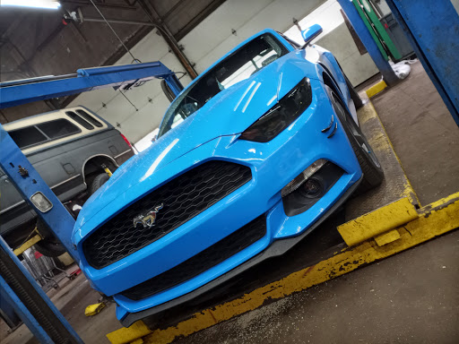 Auto Repair Shop «Tuffy Auto Services Center», reviews and photos, 1400 Broadway Ave, Lorain, OH 44052, USA