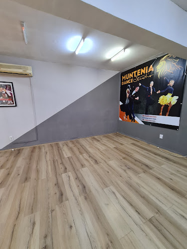 Muntenia Dance Studio - <nil>