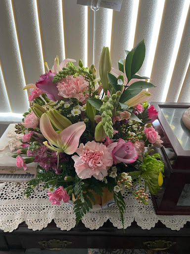 Ocala Flower Shop, 1317 S Pine Ave, Ocala, FL 34471, USA, 