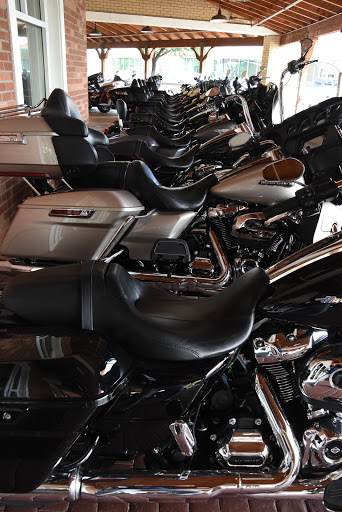 Harley-Davidson Dealer «Arrowhead Harley-Davidson», reviews and photos