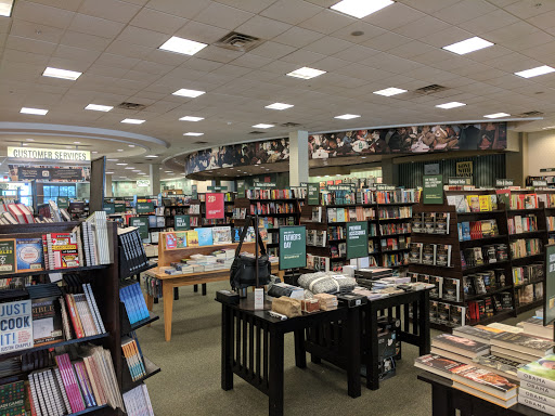 Book Store «Barnes & Noble», reviews and photos, 190 Cedar Sage Dr BB01, Garland, TX 75040, USA