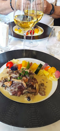 Blanquette de veau du Restaurant gastronomique Auberge Fleurie à Châlonvillars - n°2